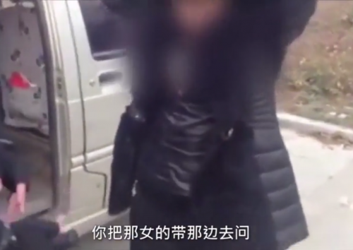 山东特警粗暴执法“车震”男女视频截图