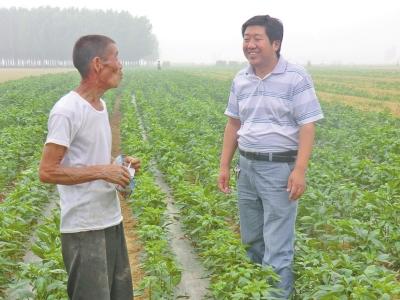 河南一镇长突发疾病殉职家中竟无房可布置灵堂