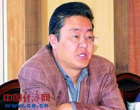 姚宽一接替贾应忠任青海省住建厅厅长(图)