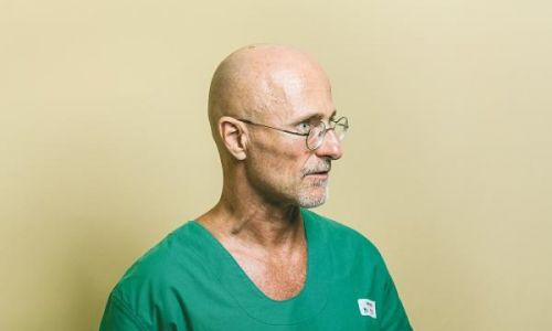 塞尔吉奥· 卡纳维罗（Sergio Canavero）