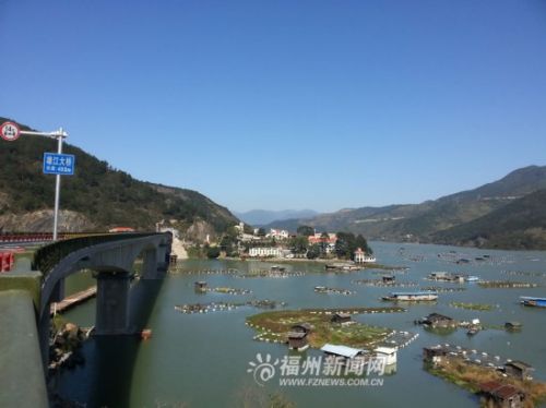 闽清县溪口商贸街至梅雄美丽乡村景观带沿途风景优美。