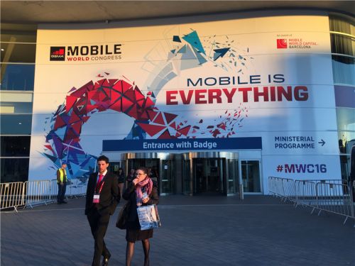 MWC 2016开展第二天回顾:国内黑科技悉数登
