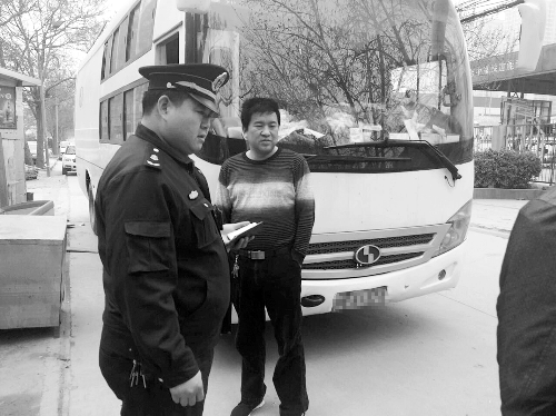 厢货违规载客，按照规定罚得可不轻