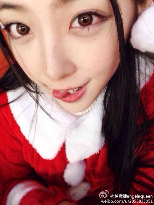 斗鱼TV女主播混入女生宿舍直播录视频 徐彦婕