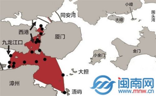 厦门湾62只在编白海豚活动范围，红色区域为其中一只在编白海豚的出现区域和次数