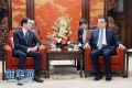 李克强会见日本外相岸田文雄：望日方妥善处理敏感因素