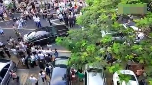 厦门路虎猛撞捷豹视频曝光 案件进一步调查中（图）