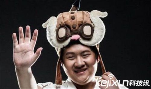 IG战队打野小孩将退役? 网友留言鼓励小孩振作