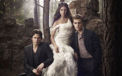 《吸血鬼日记》最终季预告曝光 Nina有望第八