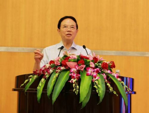 说明: 4  谢立信院士讲课