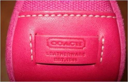 寇驰包包如何辨别真假 寇驰coach包包真假辨别
