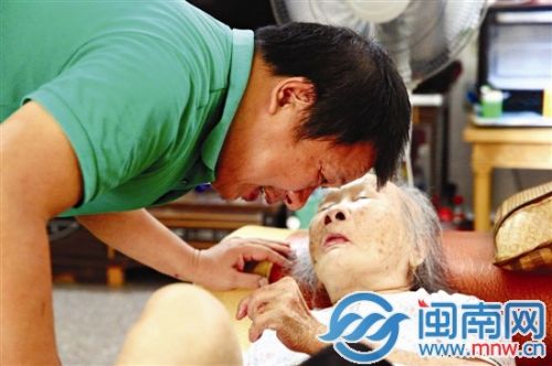 母亲的话，只有李马思才能听得懂