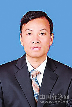 国家粮食局副局长邓亦武调任中储粮总公司总经理