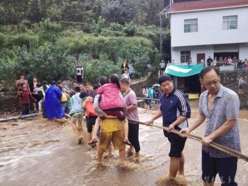 攀枝花洪灾已致10人死亡 有水库垮塌