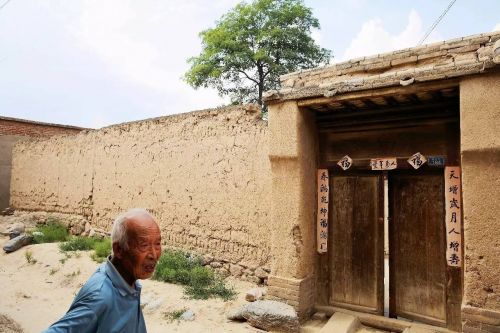 白银案:时空交错里的片断高承勇