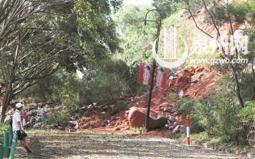 清源山北山路中段山体滑坡
