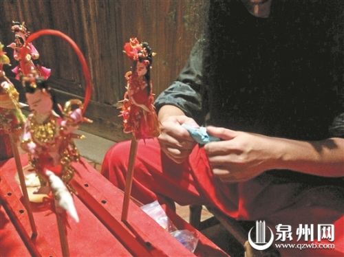 万伟龙是个妆糕迷