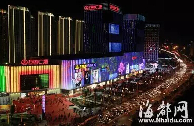 下班高峰期的浦上大道车流常常排起长队