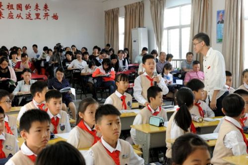2016年泉州市小学教科研开放日实验在马营梅活动小学甲晋江图片