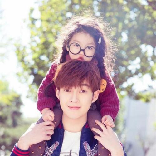 爸爸4未播出画面曝光 阿拉蕾爸妈竟让她上节目