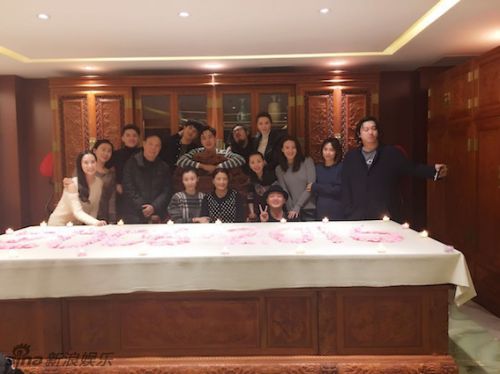 翟天临彭冠英朱一龙齐聚北影06级表演班10周