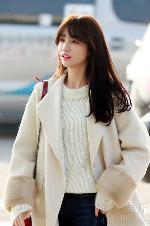 李秉宪河智韩孝周亮相机场赴港出席MAMA-闽南网