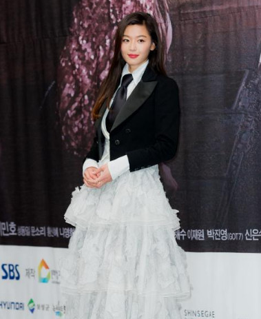 韩元兑换人民币_10亿韩元收入