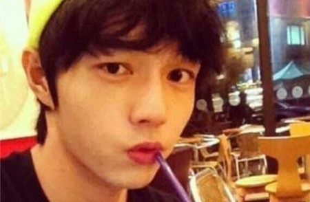 虎牙TV人气主播排行榜前十名介绍 童话厂长M