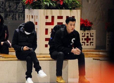 王宝强新助理是谁？王宝强新助理曝光颜值毫不逊于宋喆