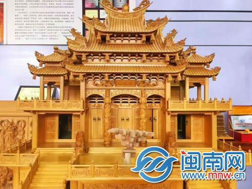  东石首届仁和文化雕刻展 数百件精美木雕连展三天