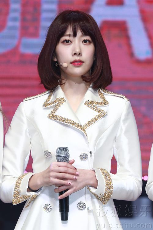 女团dia平安夜办个唱视频搞怪逗乐演员媒体性感李颖性感上海图片