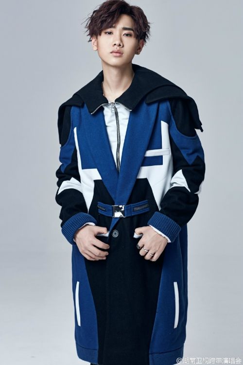 大张伟徐良汪苏泷谢帝 2017湖南卫视跨年演唱会完整视频观看-闽南网