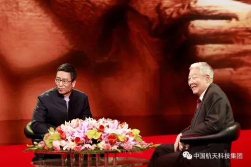 家栋当选感动中国2016年度人物 孙家栋事迹颁