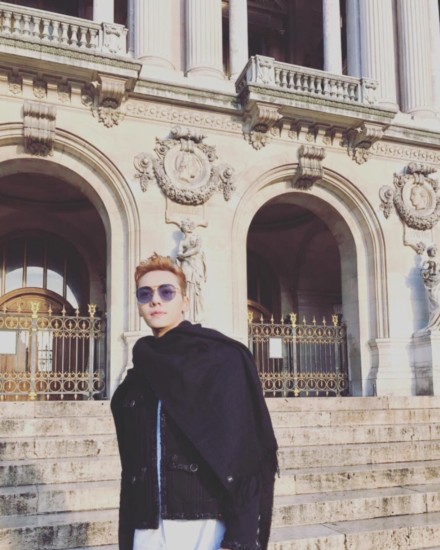 陈伟霆微博INS完全两种画风 INS上传的搞笑图