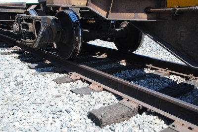 男子在火车上自杀