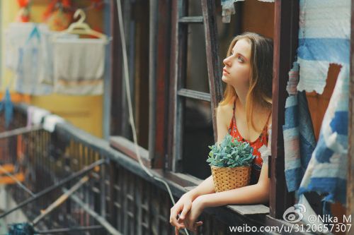 成都高校乌克兰美女留学生:16岁上大学 会6国语言