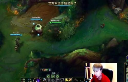 SKT与KT赛后引轰动 斗鱼tv卢本伟和熊猫tvPD