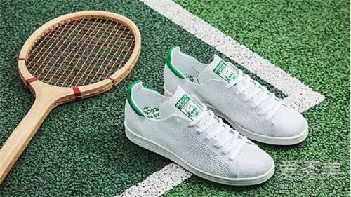 小白鞋发黄如何洗白?小白鞋怎么洗不发黄?