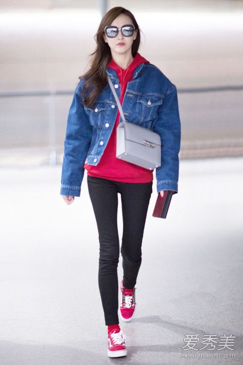 杨幂唐嫣宋茜最新机场街拍 春季搭配学她们就