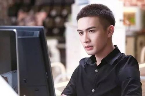 三生三世原班人马参加 《烈火如歌》迪丽热巴造型神似白浅