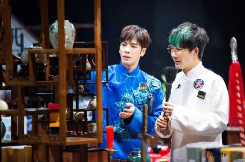 明星大侦探花田罪案件还原 甄管家离奇身亡真