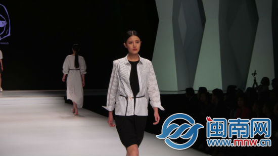 走秀1.jpg