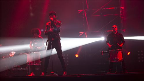 逆战归来 张杰&ldquo;我想&rdquo;巡演2017首站燃爆青岛