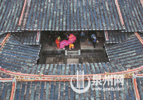 【一等奖】 《李溪耕牛节 组照》(部分) 陈广程 