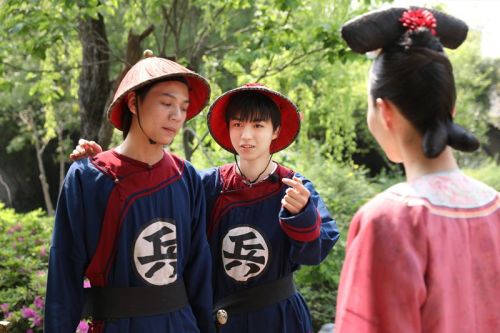 《高能少年团》少年穿越逆袭 王俊凯成"最帅带刀侍卫"