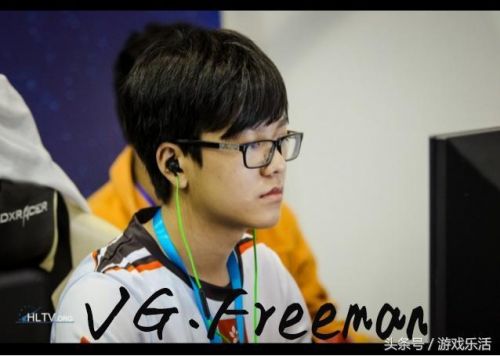 17岁的他只玩一年CSGO 已成VG战队带头大哥