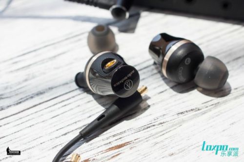 铁三角ATH-CKR100iS双动圈耳机听音记