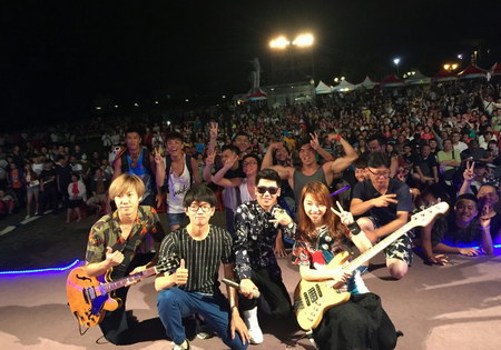 午夜DJ王绎龙电音袭台 携BIKE乐团摇滚澎湖