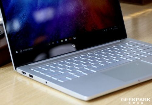 小米 Air 13.3指纹版上手 图形处理能力也更强