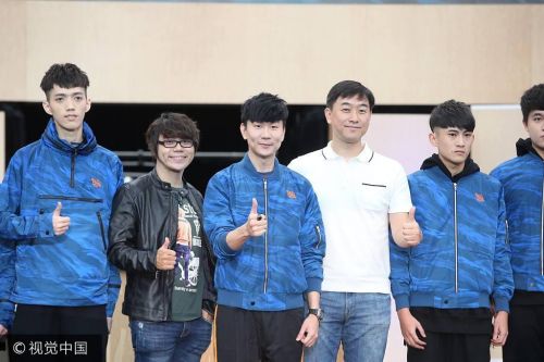 沉默术士林俊杰跨足电竞届成立SMG战队